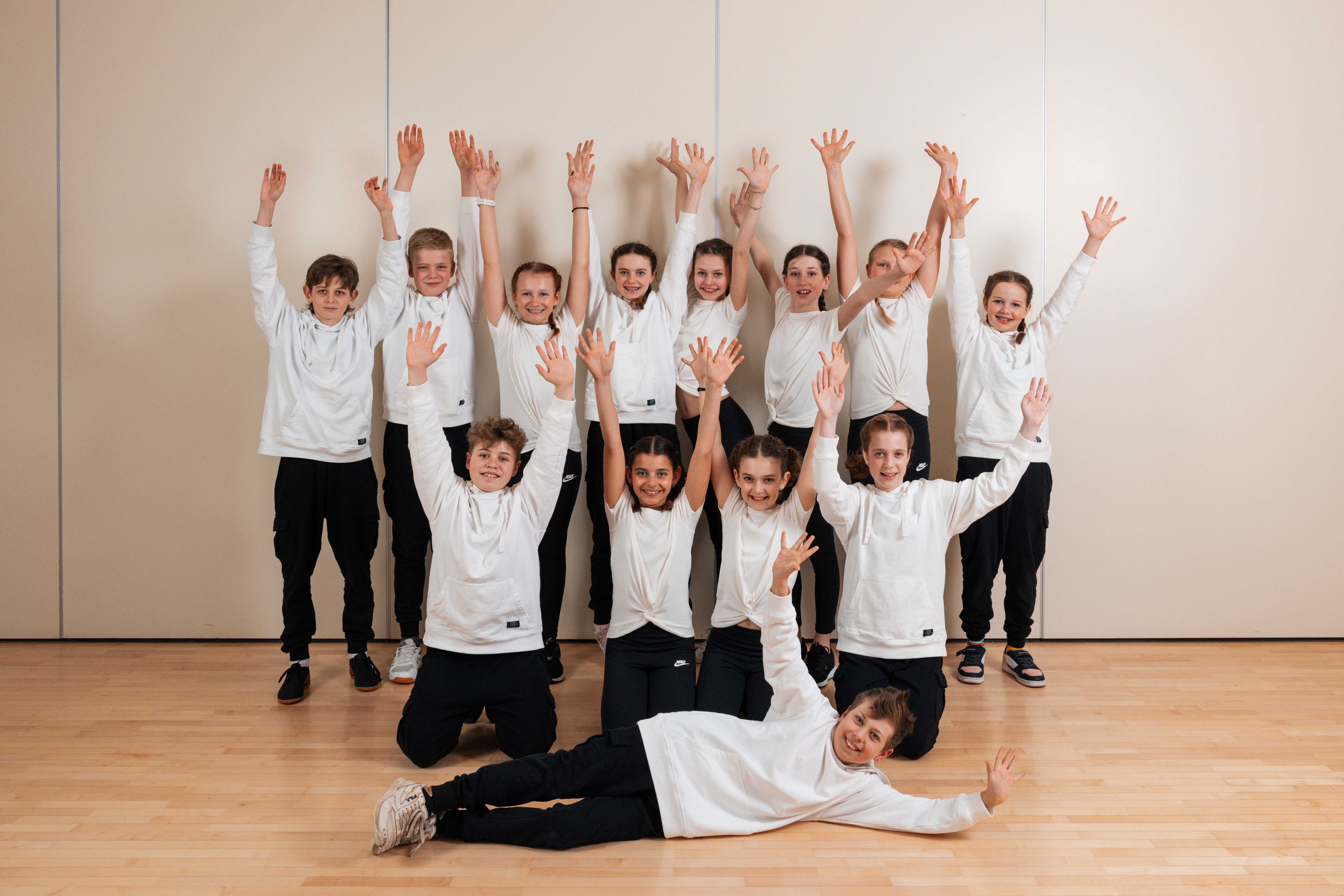 02 Black and White - Kategorie A